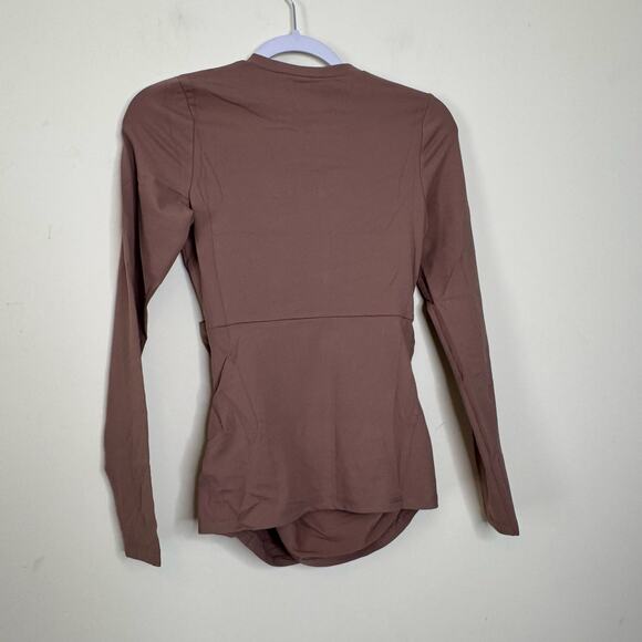 Susana Monaco Long Sleeves Crewneck Faux Wrap Tops Brown NWT Size Small - Picture 8 of 12